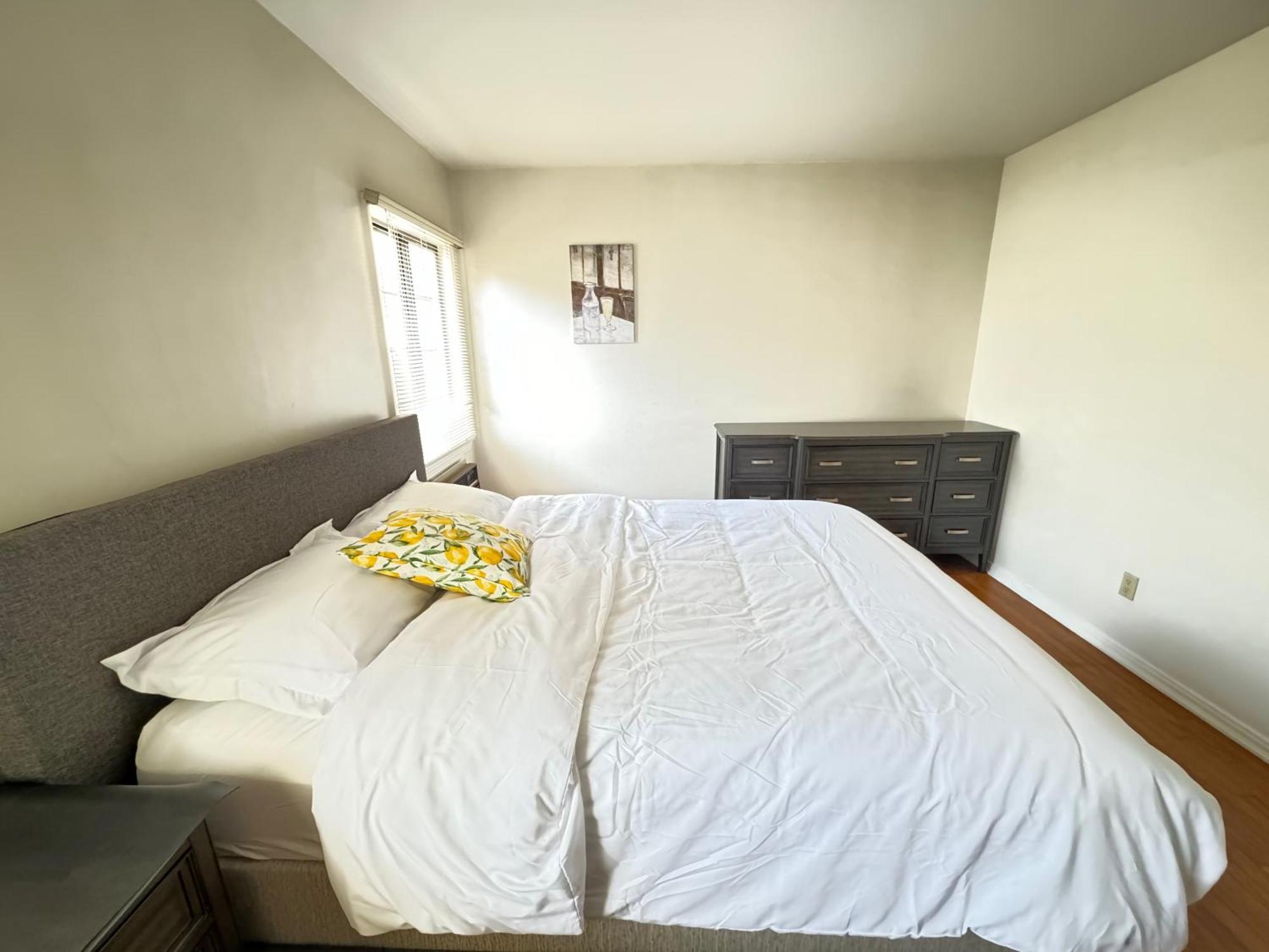 Cozy Home In Prime Location 몬테레이파크 외부 사진